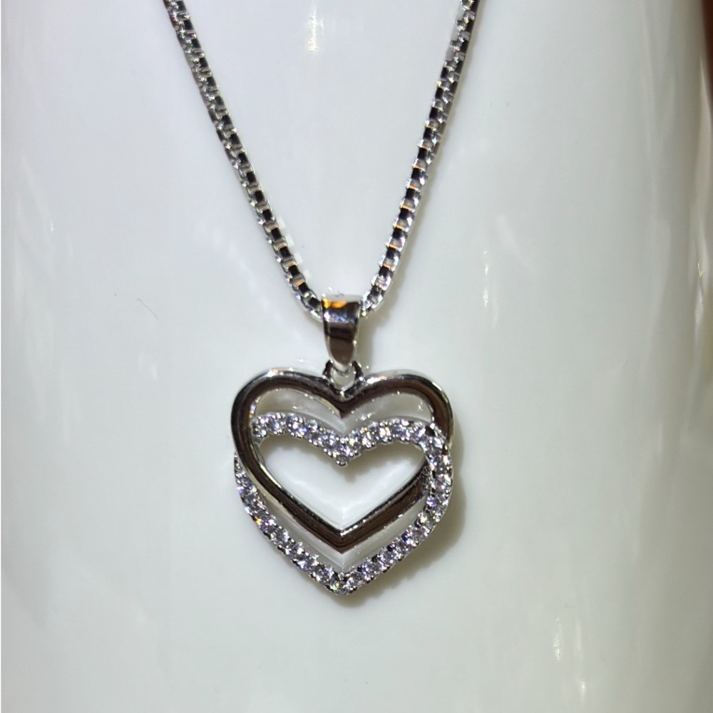Zato’s 925 Sterling SilverElegant Heart Pendant Necklace Stamped 18-22”